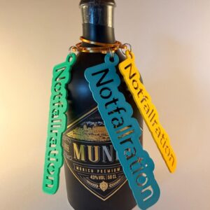 Flaschenanhänger personalisiert – Wunschtext für Gin, Bier und Wein – Produktansicht 1